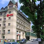 Gwiazda 503 아파트 *
